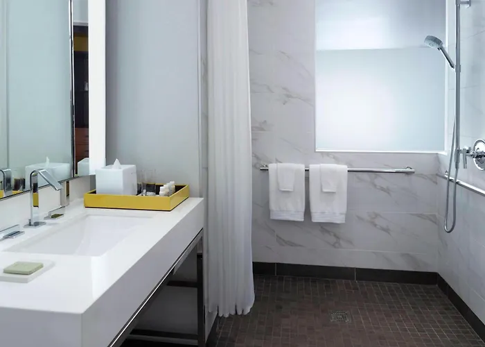 Double Room Mobility or hearing accessible